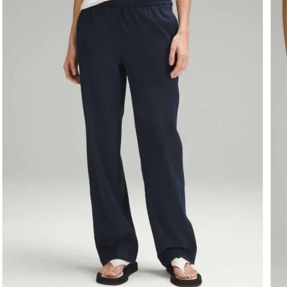 Lululemon Luxtreme Mid-Rise Straight-Leg Trouser True Navy Women Sz M - Picture 1 of 12